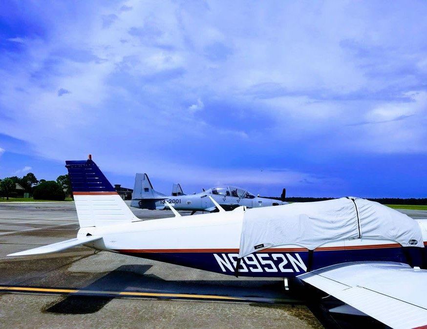 1969 Piper PA-32-300 "Cherokee Six"