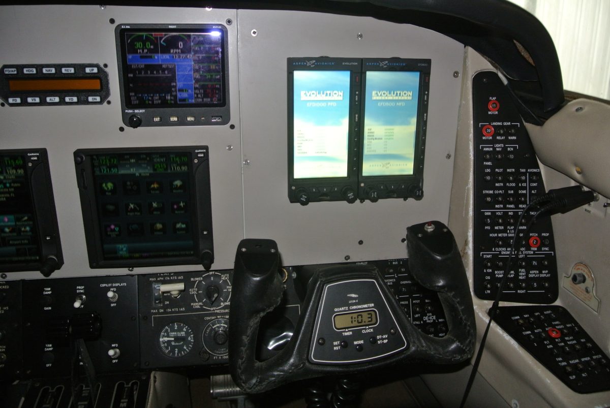 1970 Beech A60 "Duke"