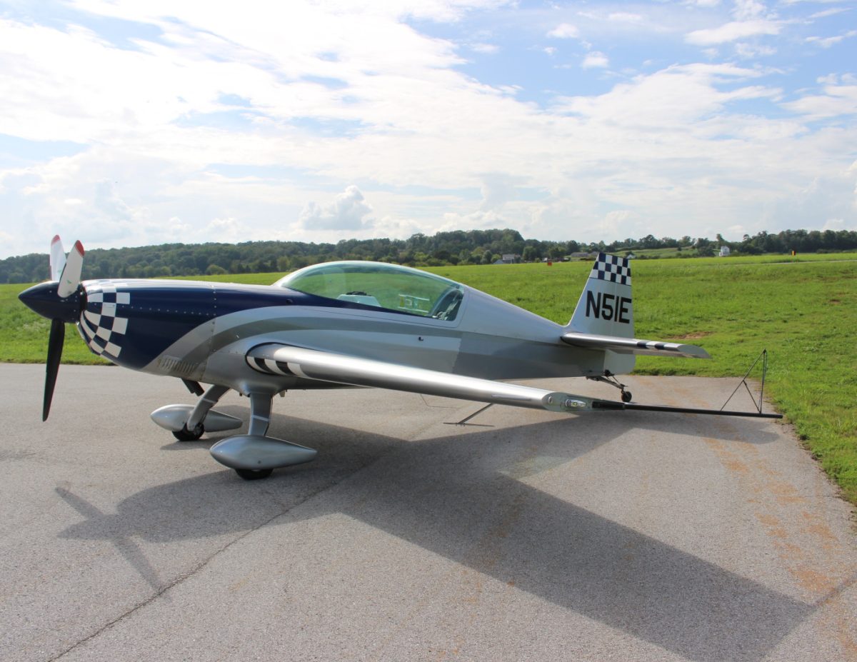 1995 Extra EA300L Aerobatic