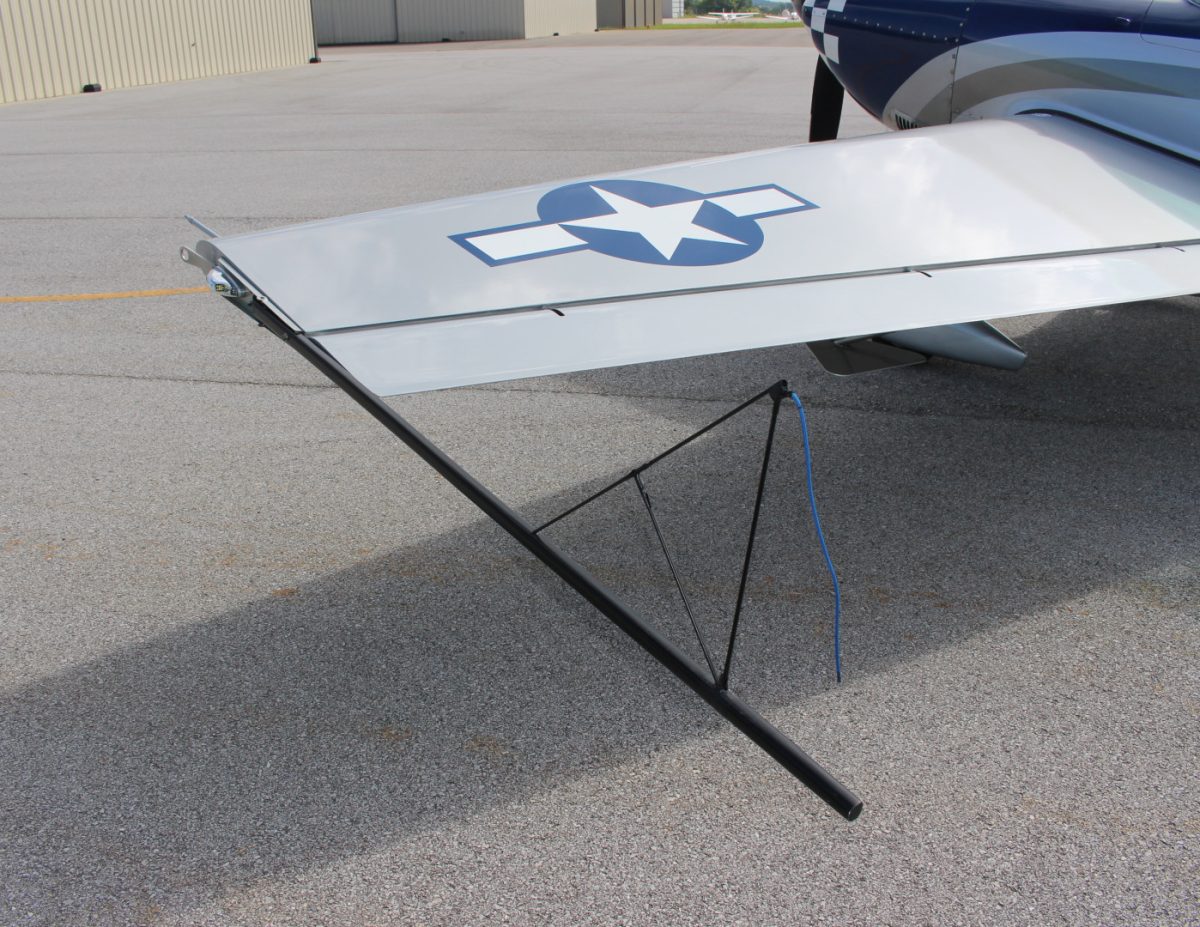 1995 Extra EA300L Aerobatic