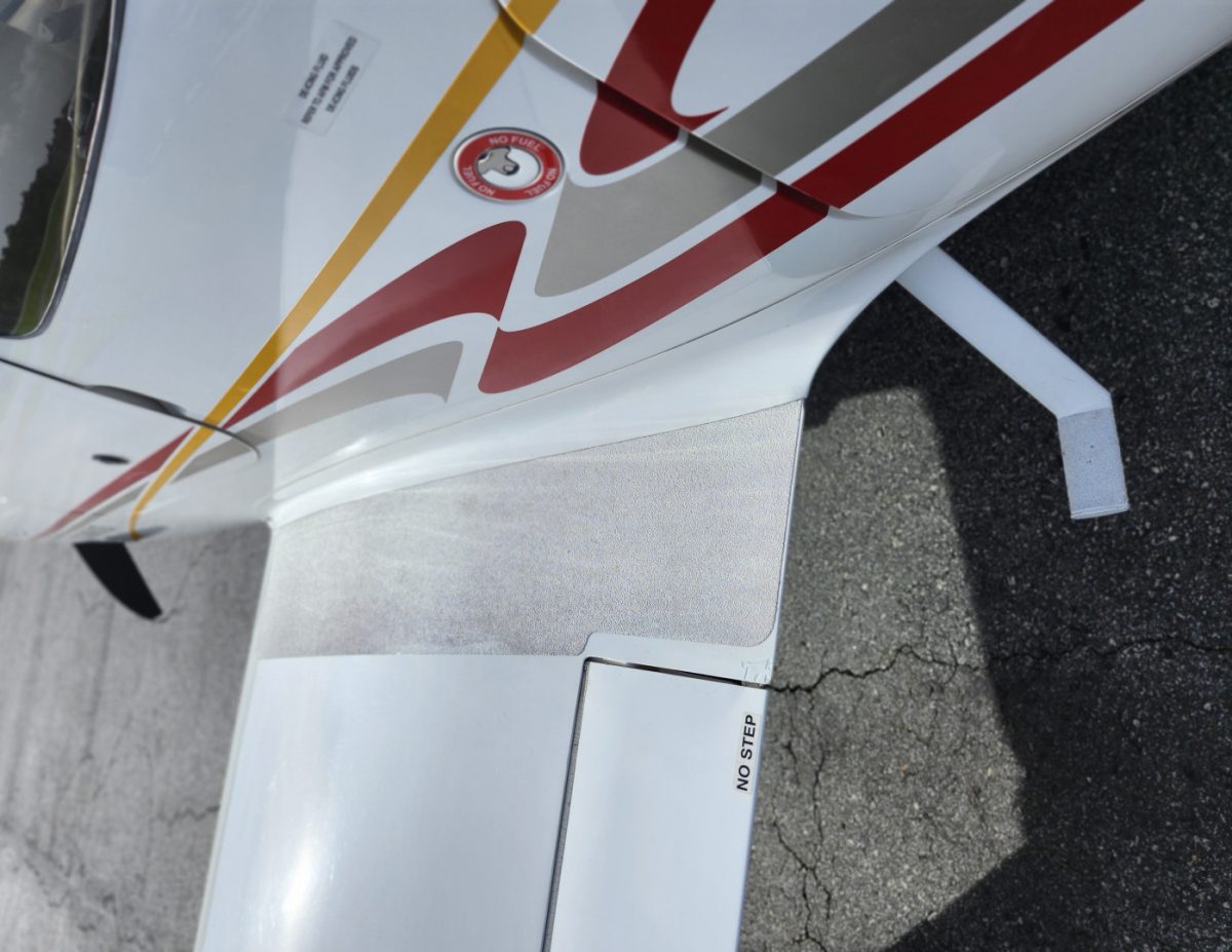 2004 Cirrus SR22 G2