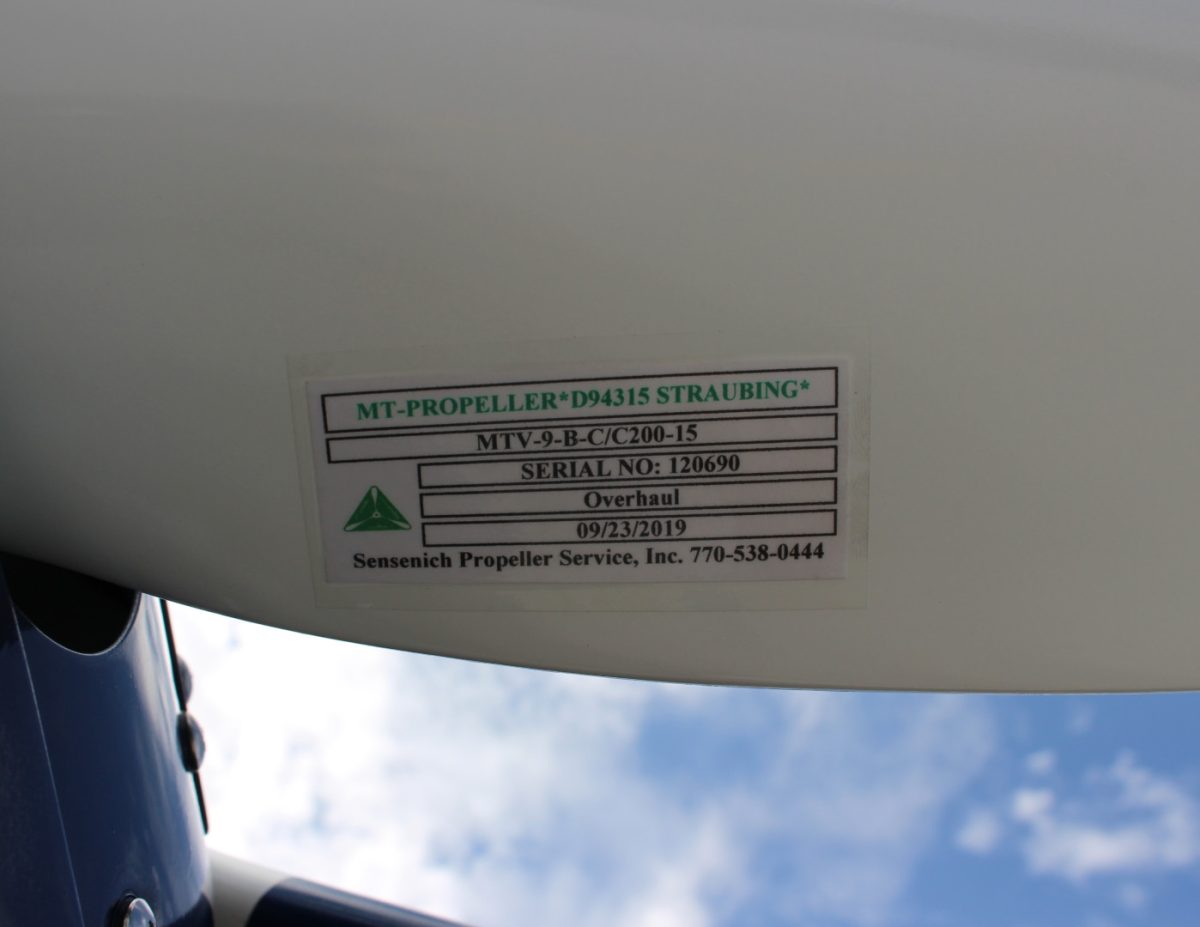 1995 Extra EA300L Aerobatic