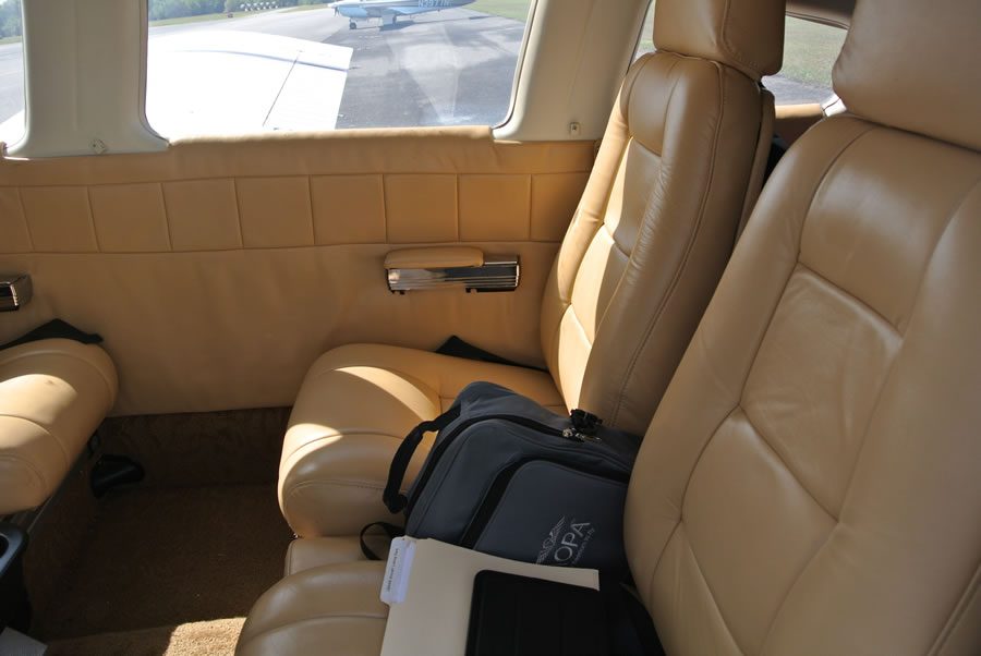 1978 Piper PA-32R Lancer Turbo (New Paint)