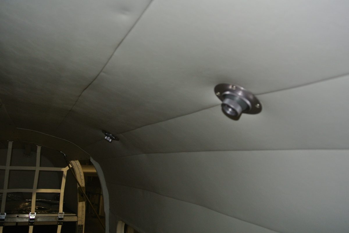 1969 Beech H18 "Twin Beech"
