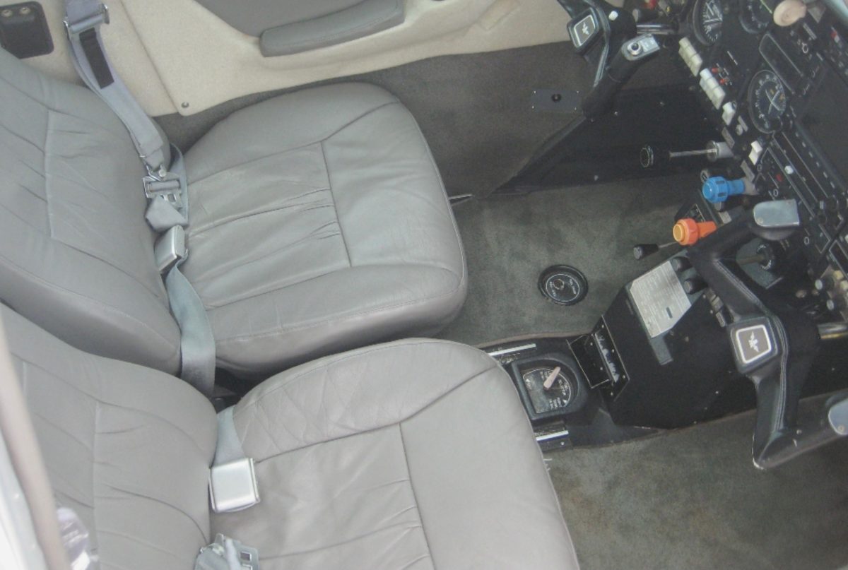 1980 Mooney M20K-305