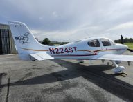 2004 Cirrus SR22 G2