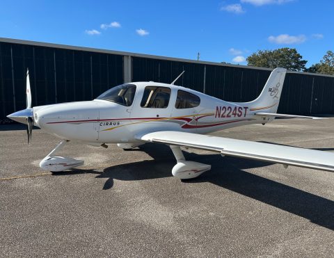 2004 Cirrus SR22 G2