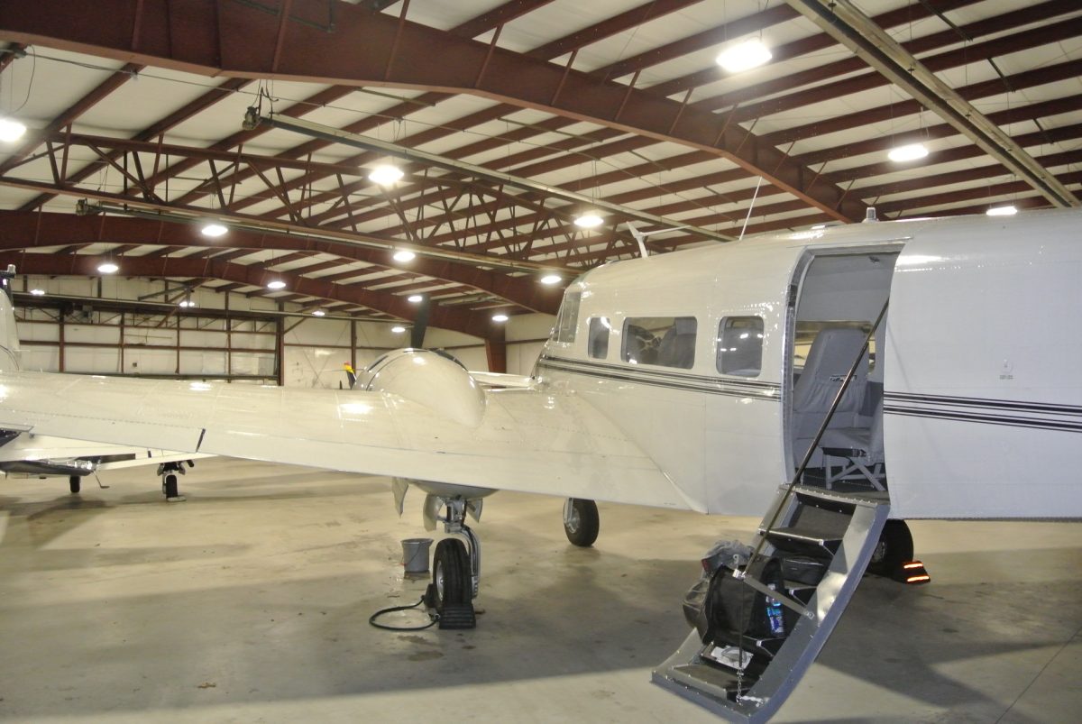 1969 Beech H18 "Twin Beech"