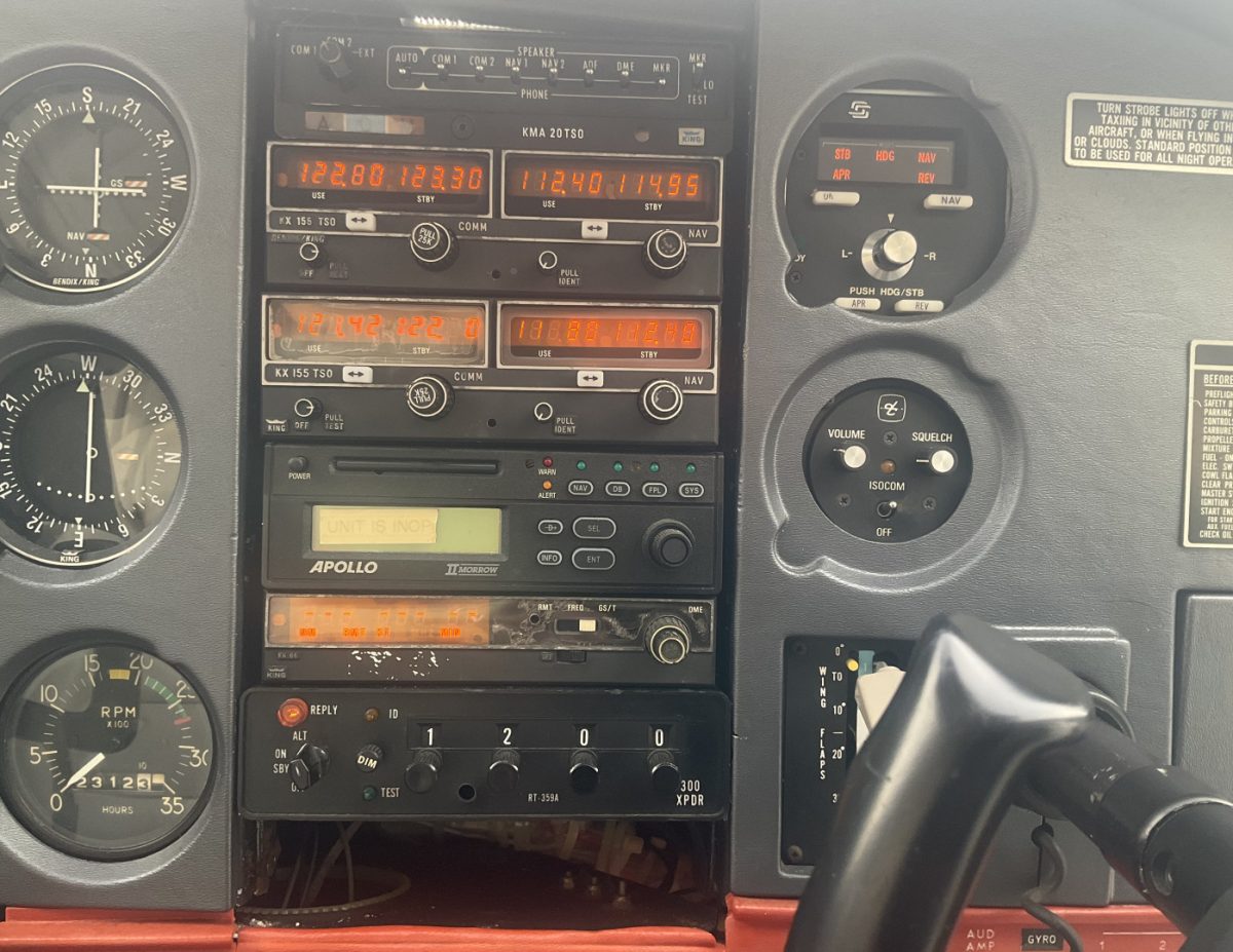 1977 CESSNA 177B