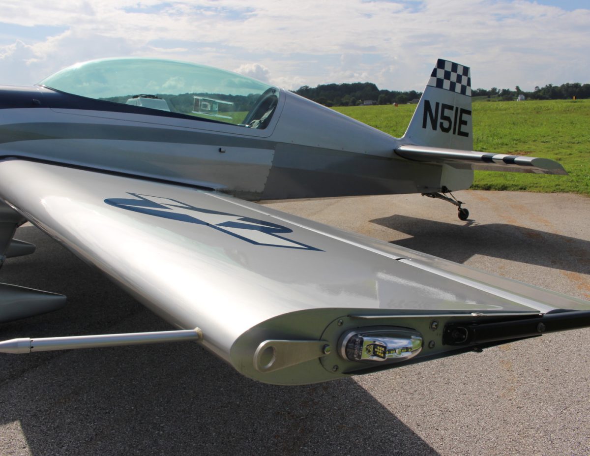 1995 Extra EA300L Aerobatic