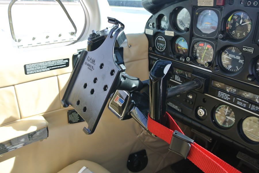 1978 Piper PA-32R Lancer Turbo (New Paint)