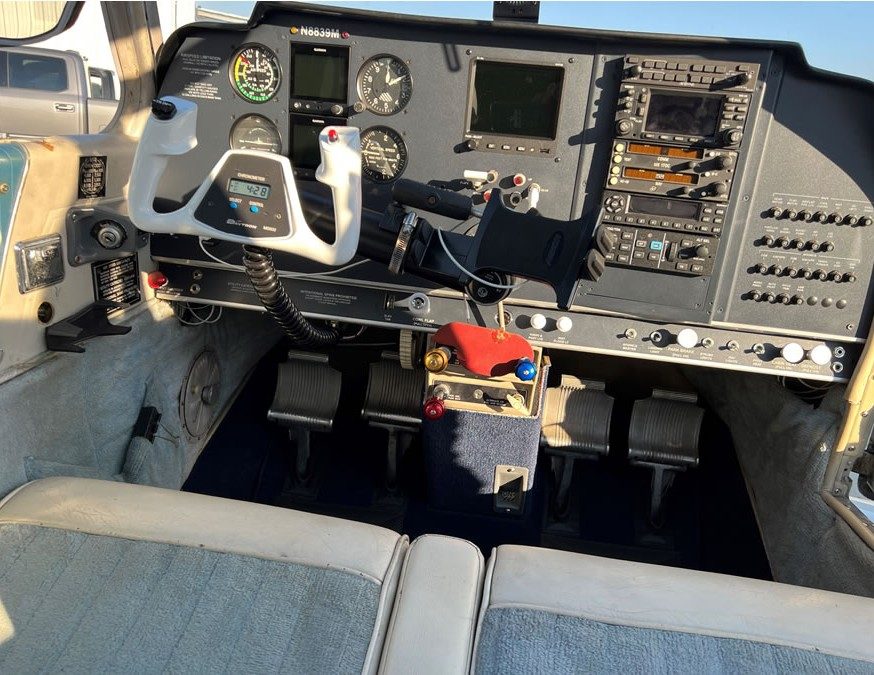 1964 Beechcraft B33 "Debonair"