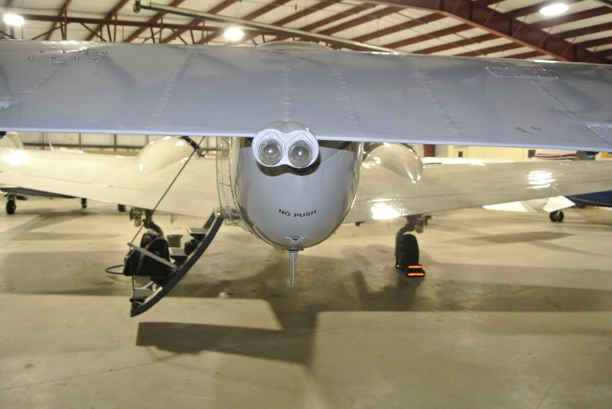 1969 Beech H18 "Twin Beech"