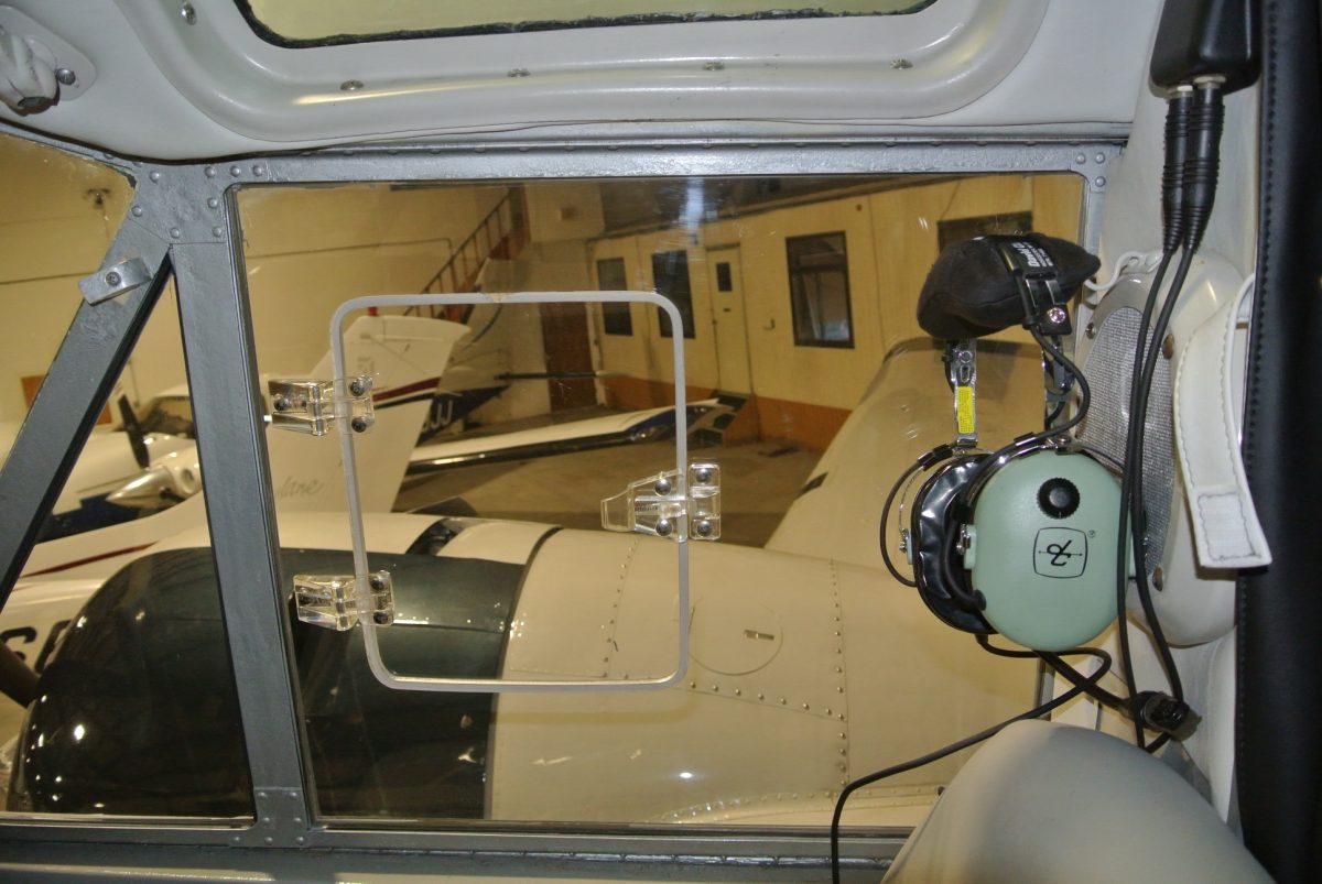 1969 Beech H18 "Twin Beech"