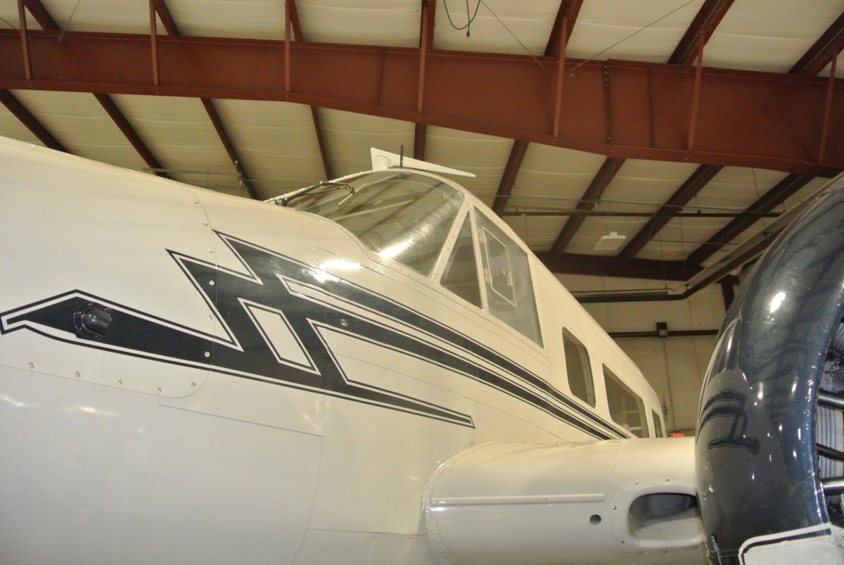 1969 Beech H18 "Twin Beech"