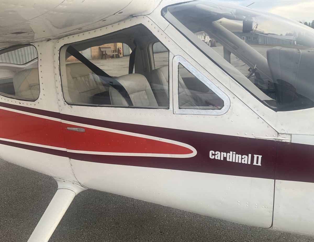 1977 CESSNA 177B
