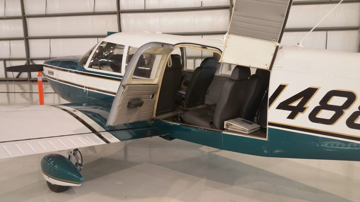 1971 Piper PA-32-260 "Cherokee Six"