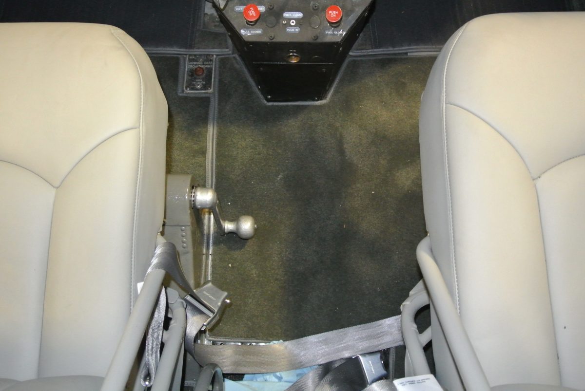 1969 Beech H18 "Twin Beech"